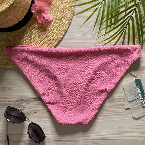 Maaji 𑁍 Flirt Reversible Bikini Bottom - Picture 2 of 7